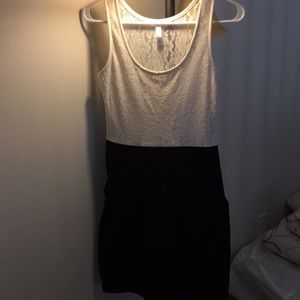 4 for 30/ 3 for 25 Black and white dress